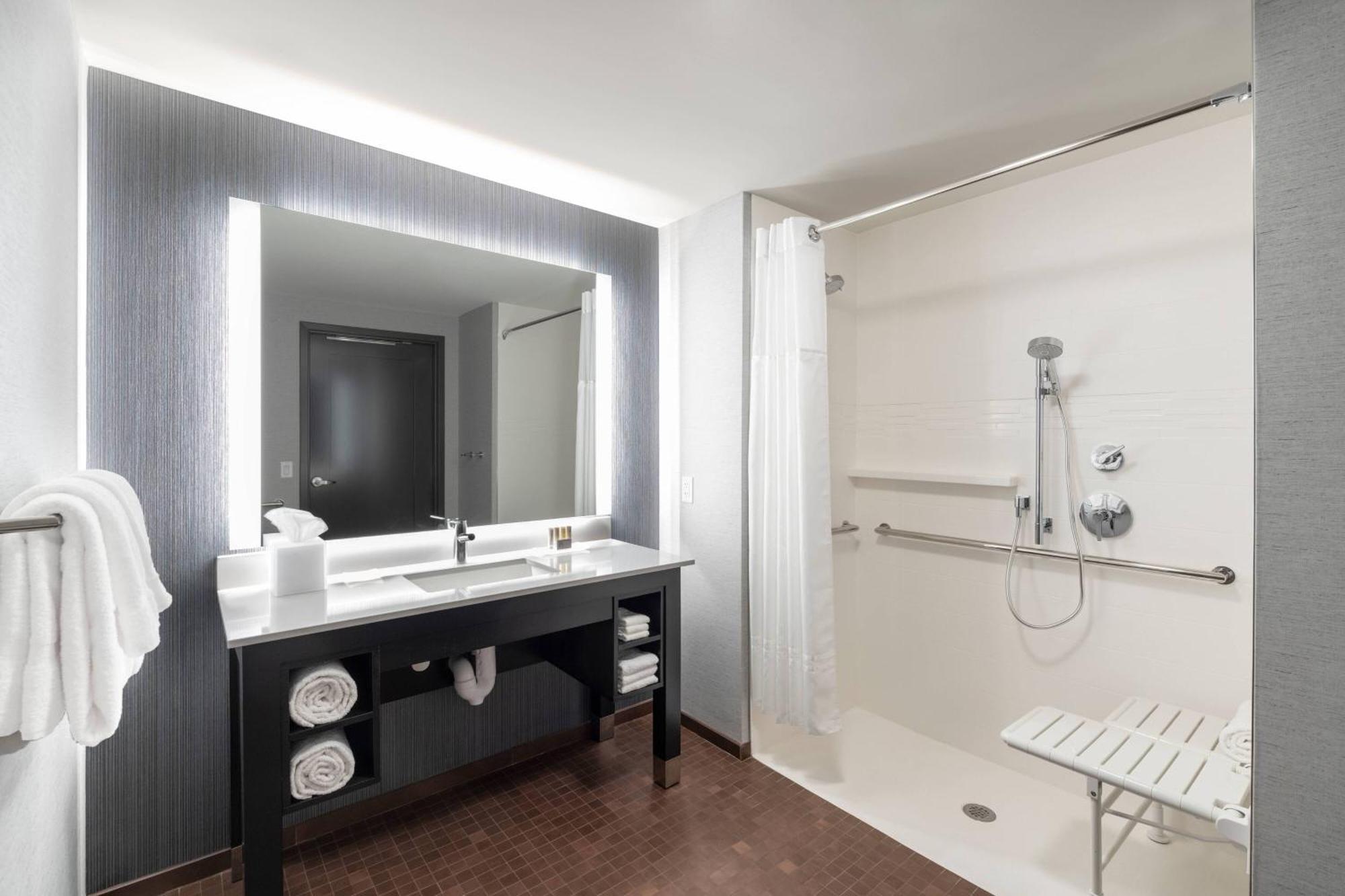 Residence Inn By Marriott Manchester Downtown Esterno foto